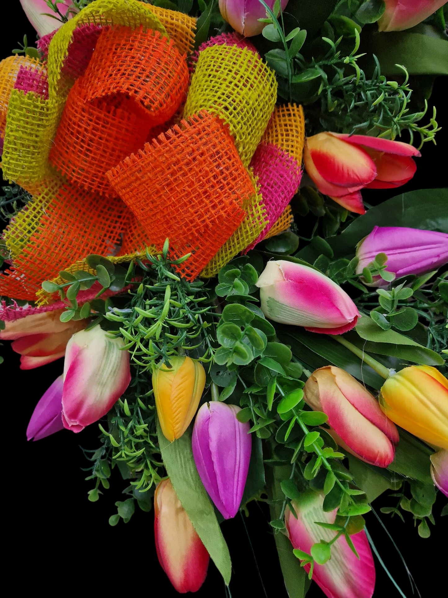 Spring tulip wreath