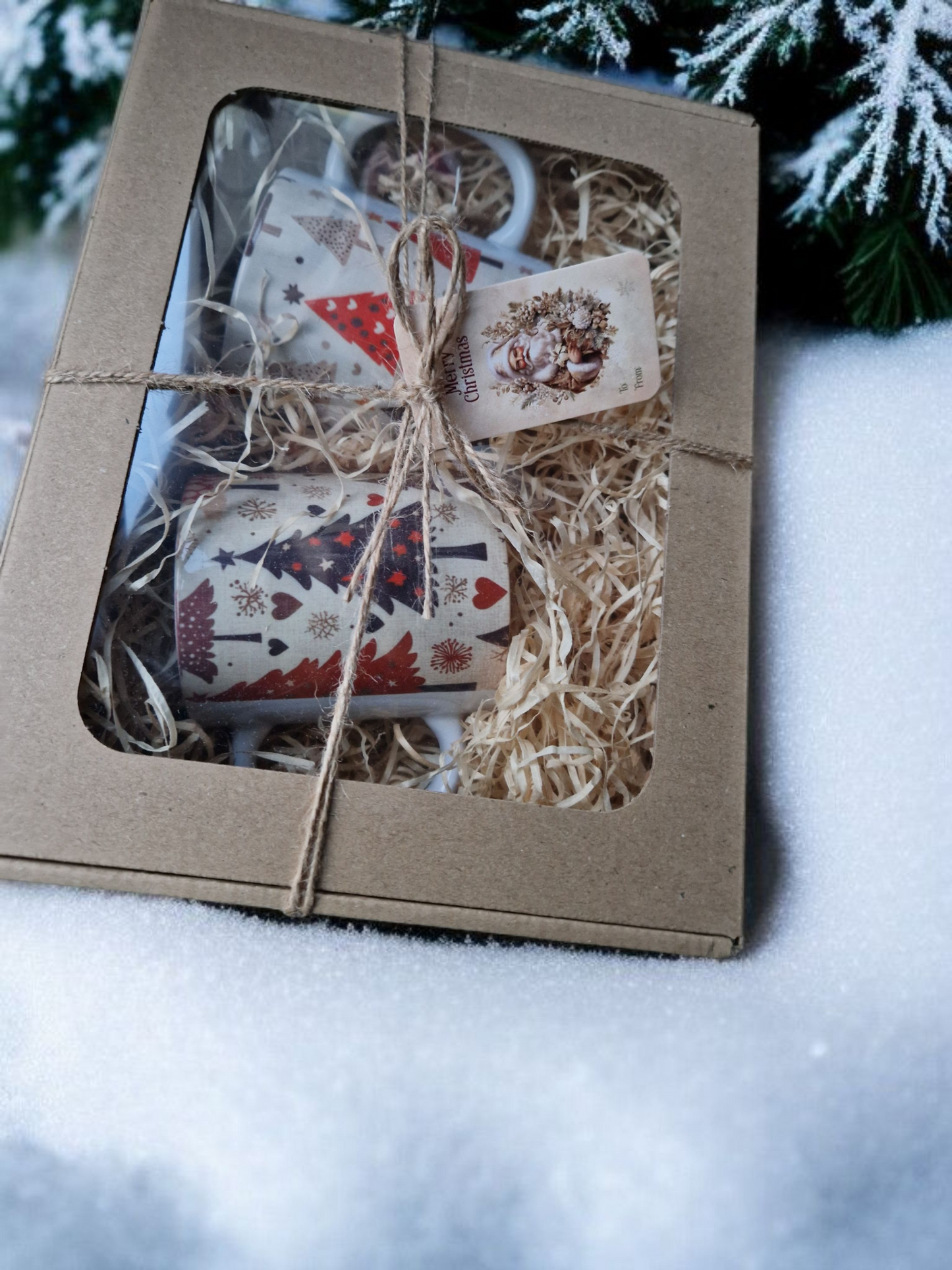 Christmas trees mugs gift box