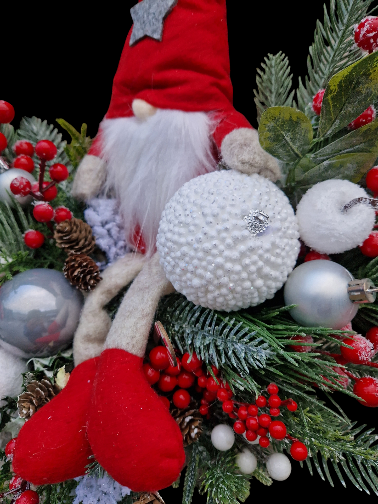 Christmas gnome door wreath