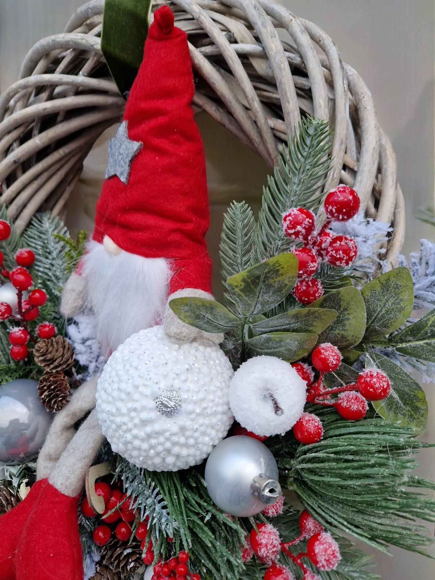 Christmas gnome door wreath