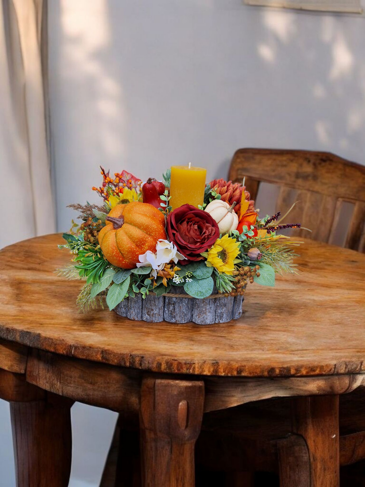 Atumn table centerpiece