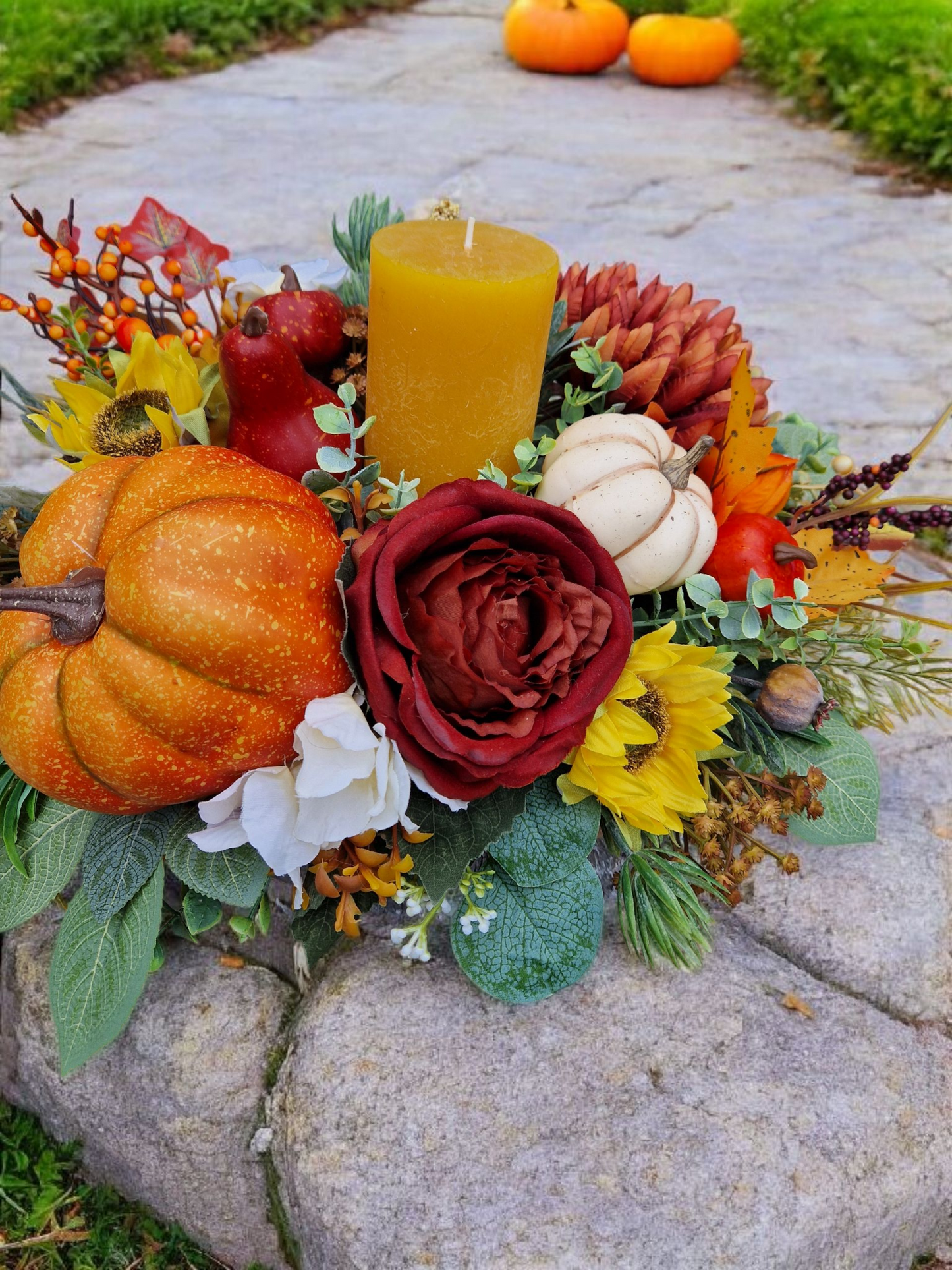 Atumn table centerpiece