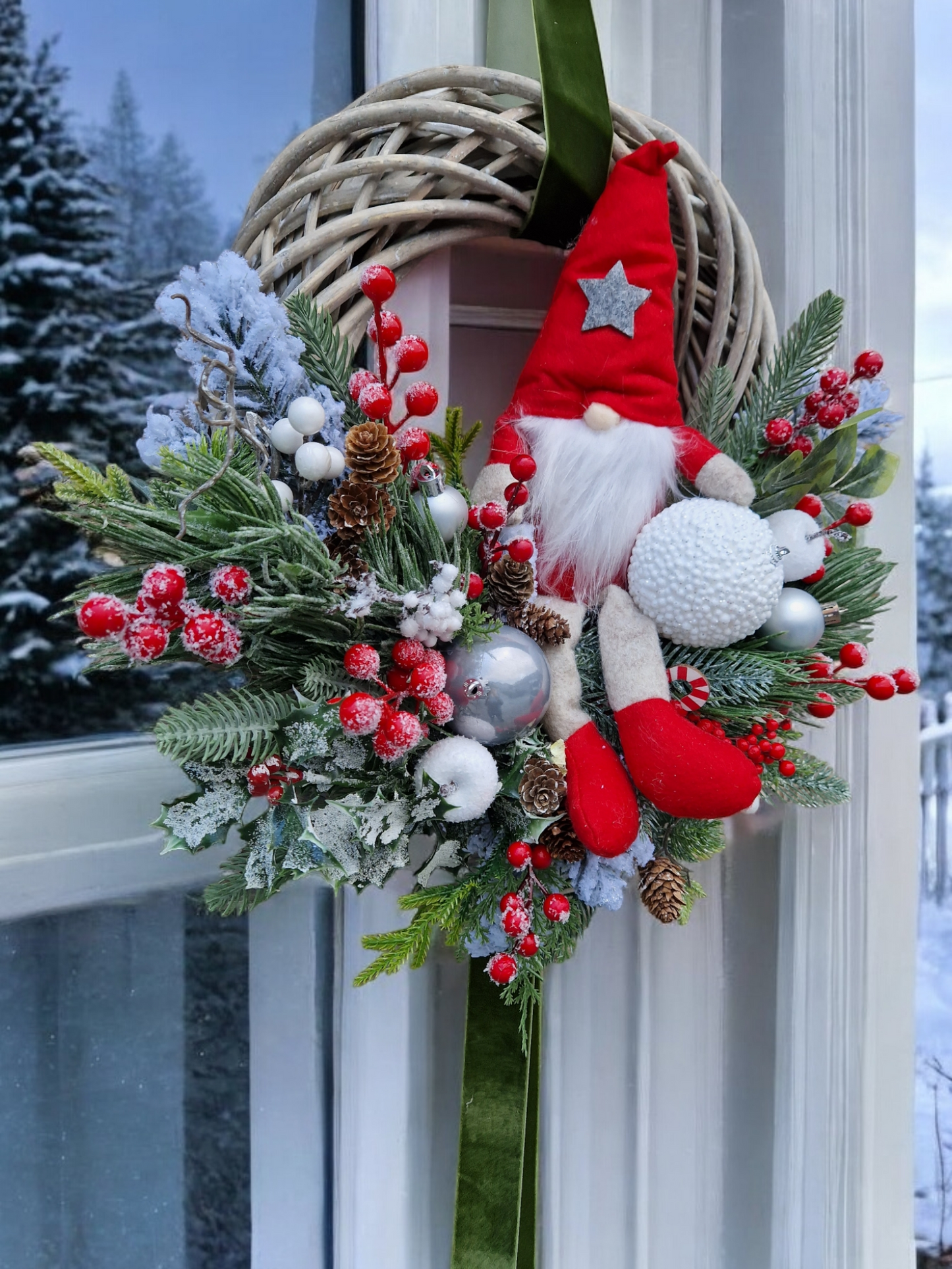 Christmas gnome door wreath