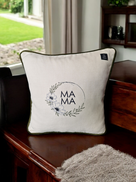 Embroidered cushion "Mama"