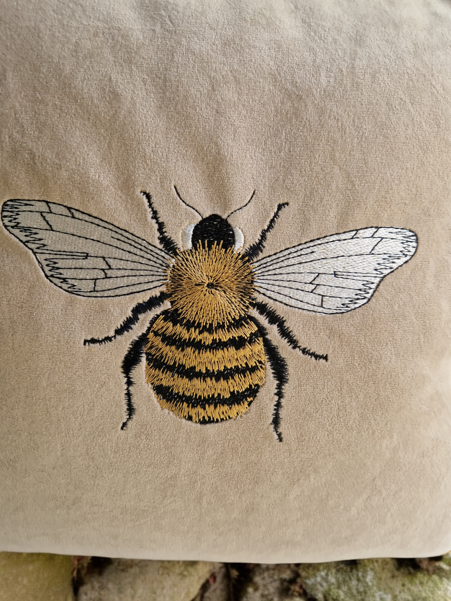 Embroidery "Bee" velvet cushion