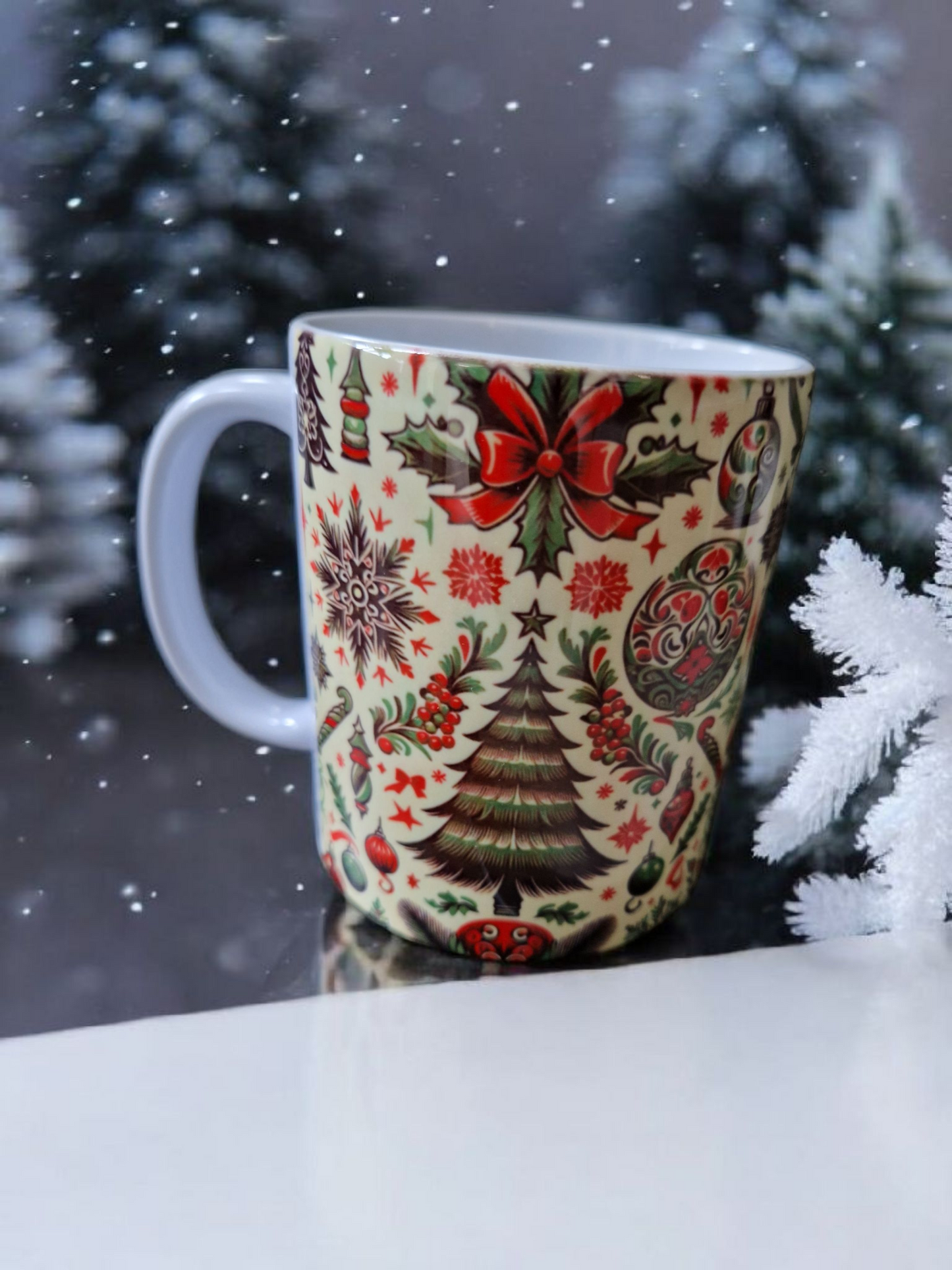 Christmas theme mugs gift box