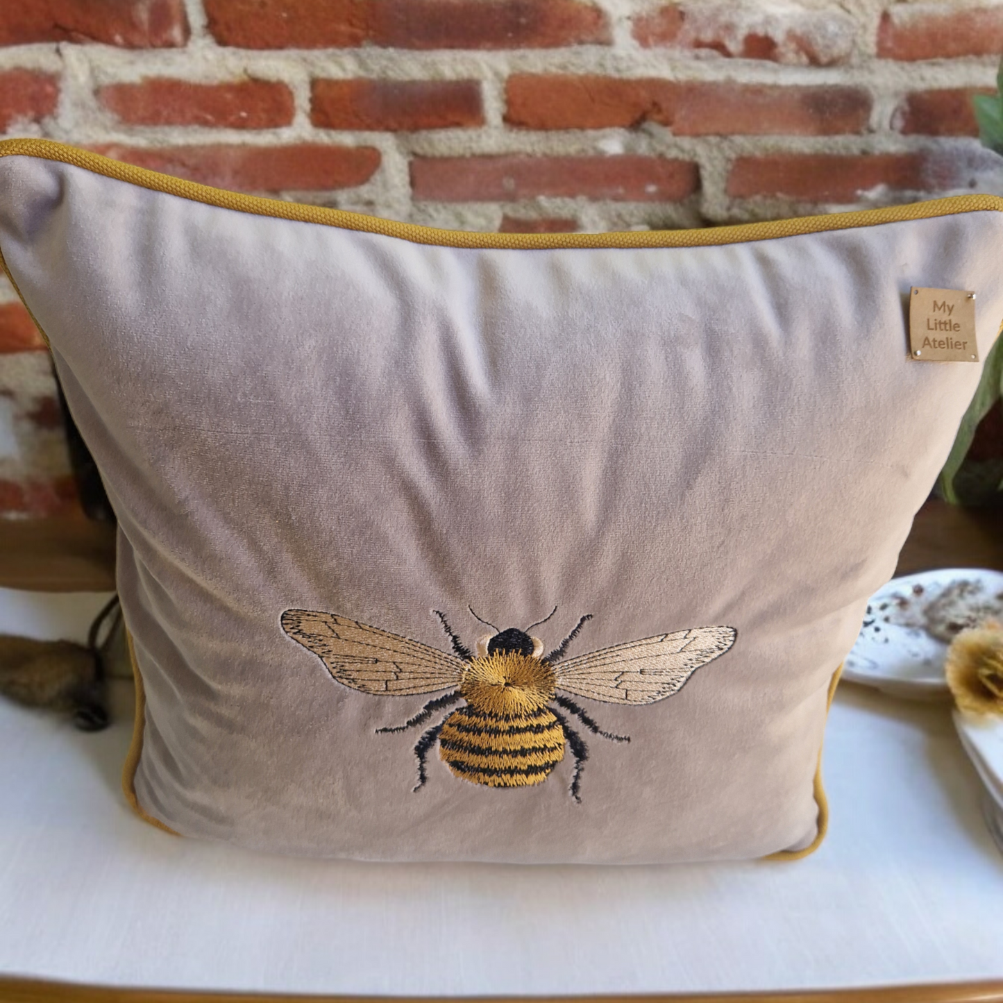 Embroidery "Bee" velvet cushion