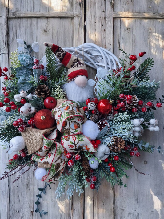 Christmas gnome door wreath
