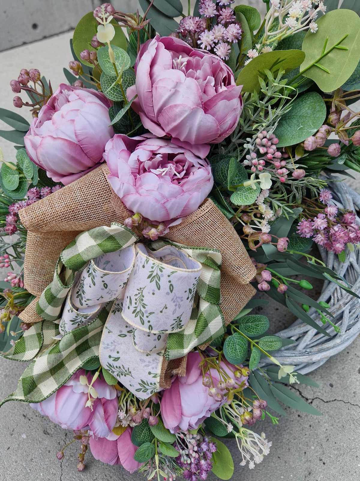 Flower door wreath