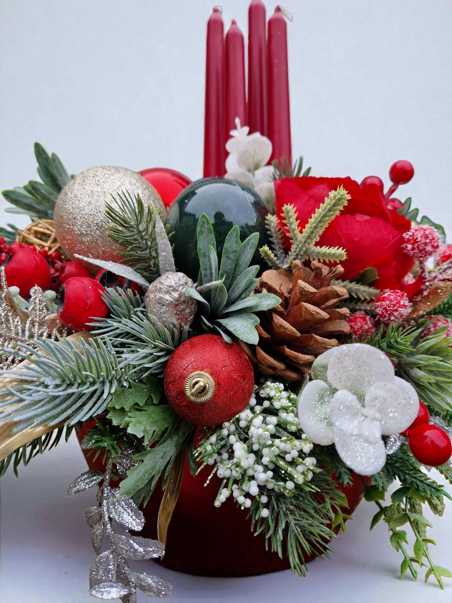 Christmas floral arrangement