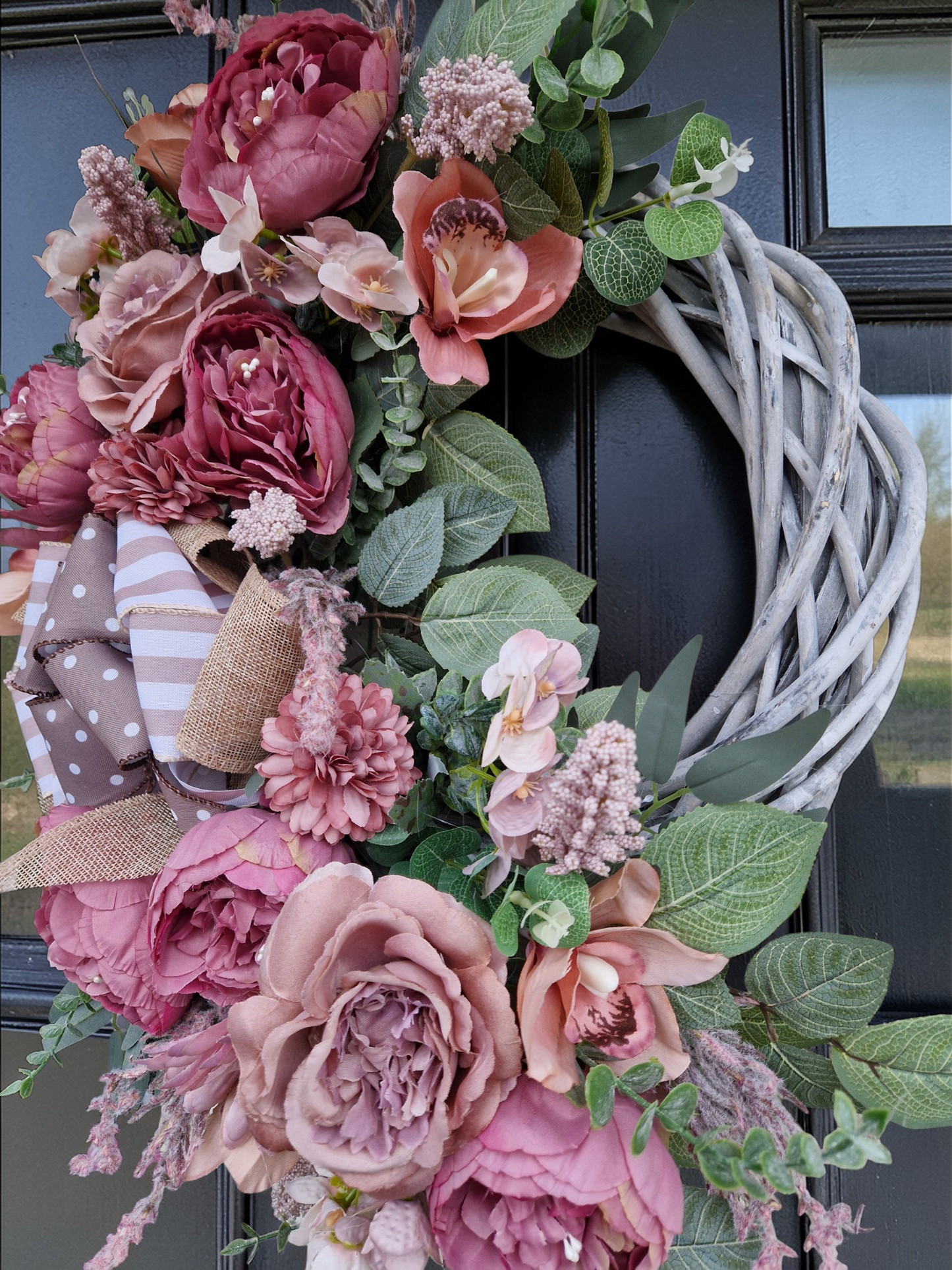 Flower door wreath