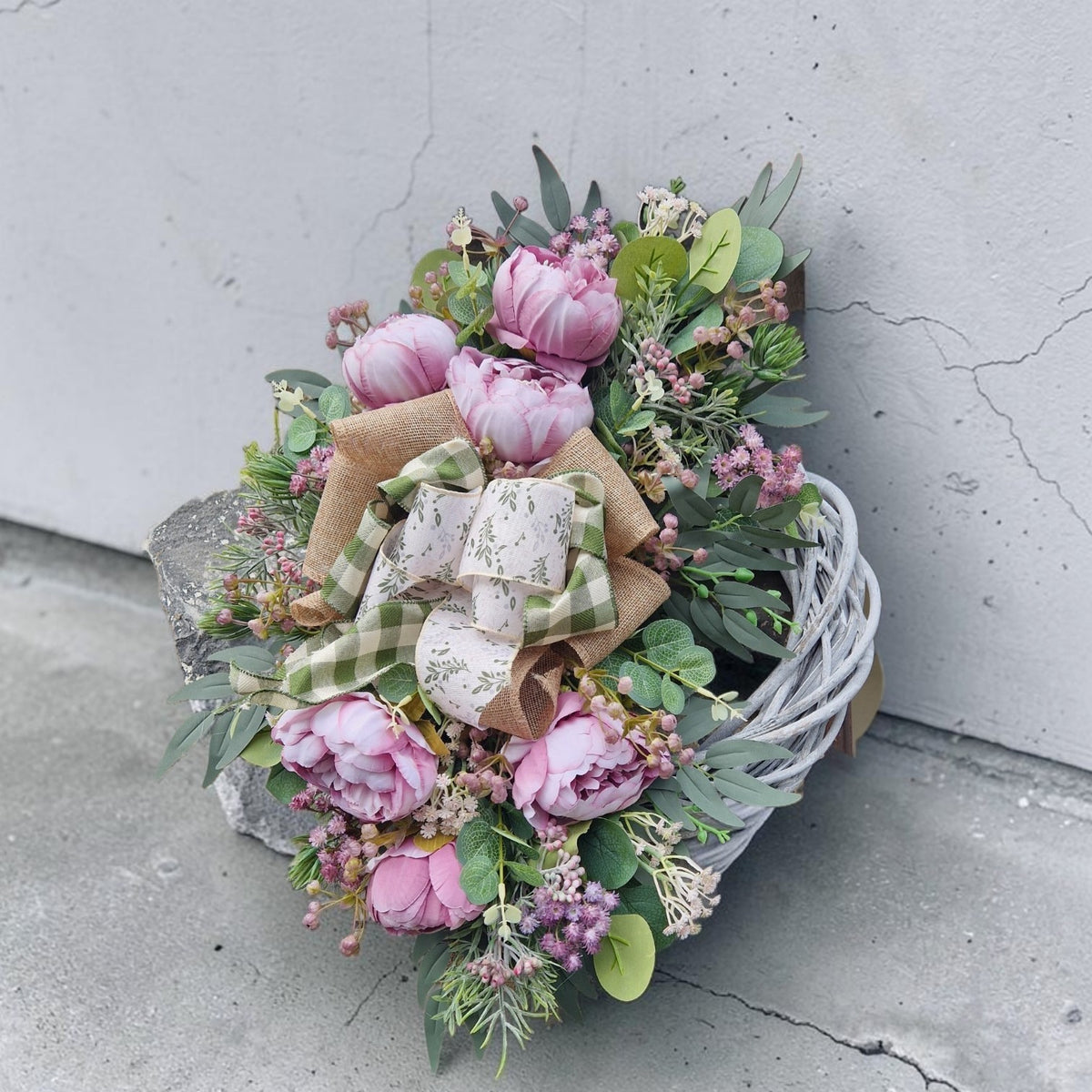Flower door wreath