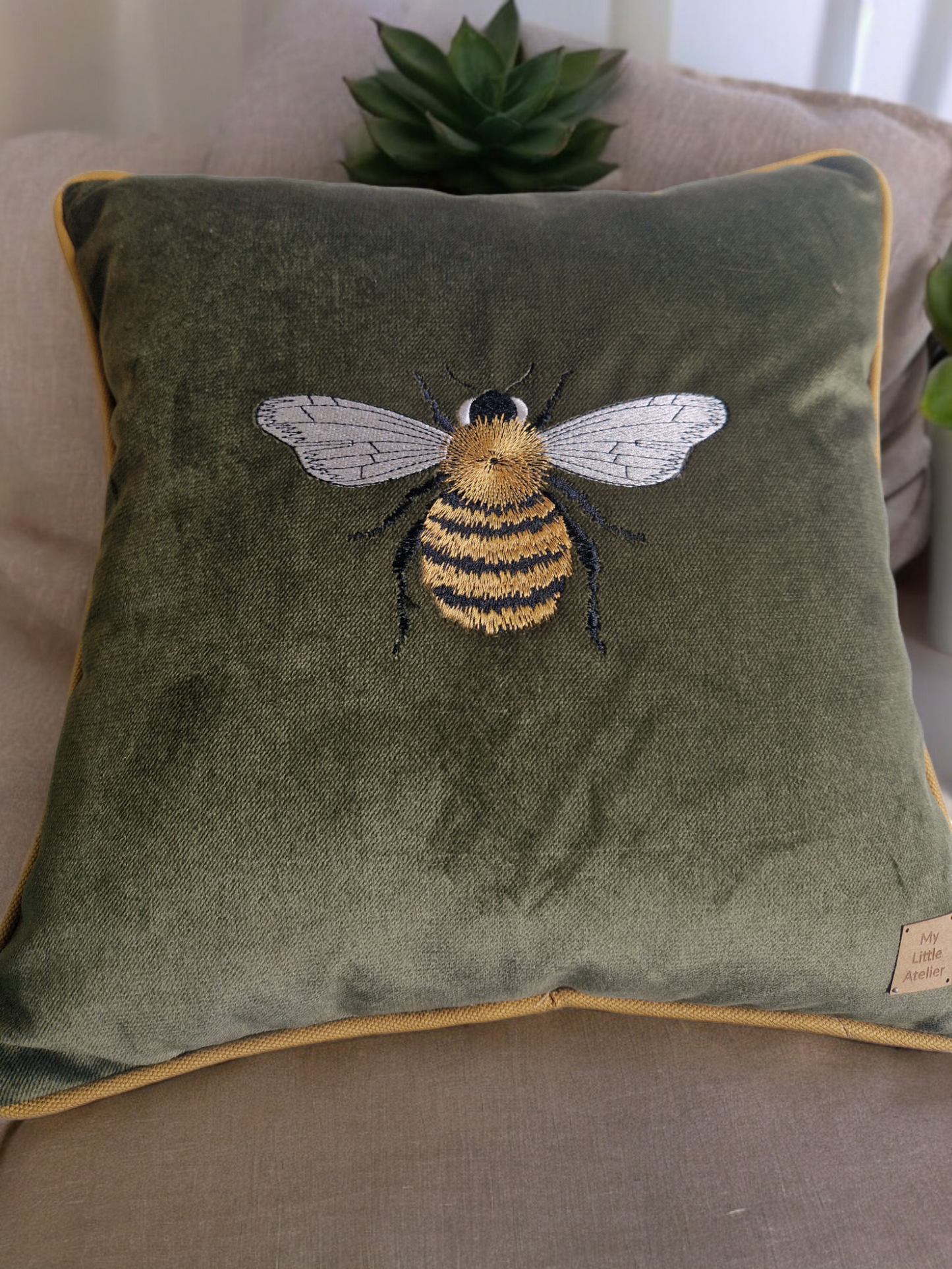 Embroidery "Bee" velvet cushion