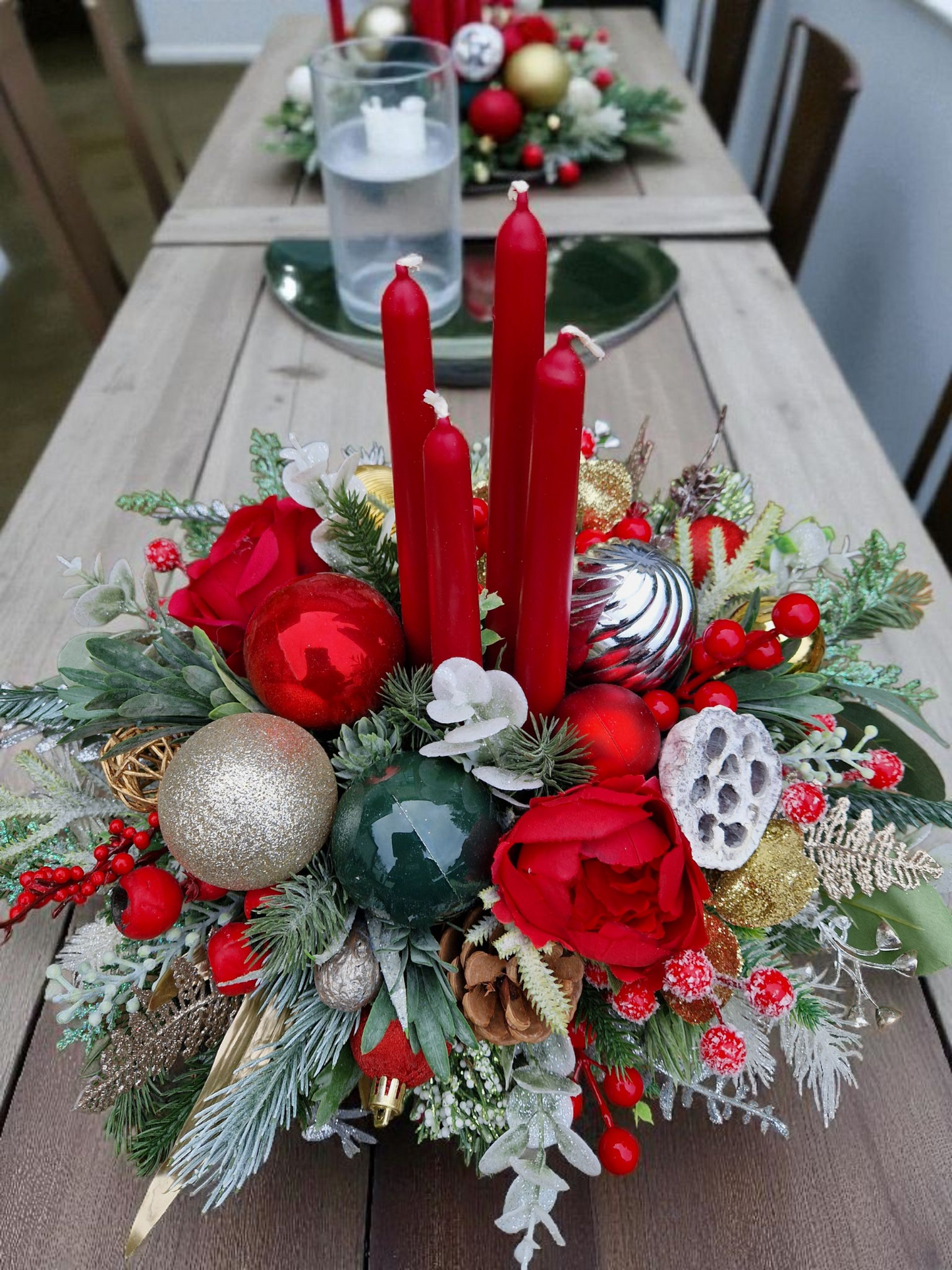 Christmas floral arrangement