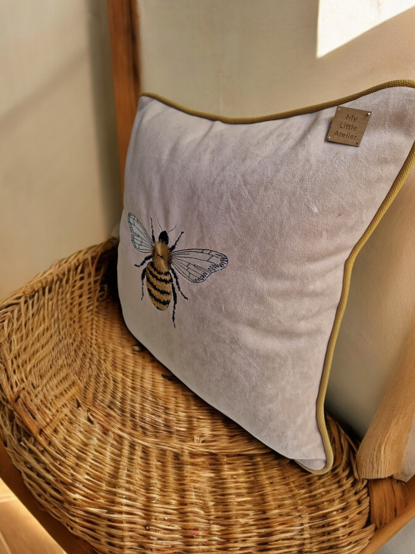 Embroidery "Bee" velvet cushion