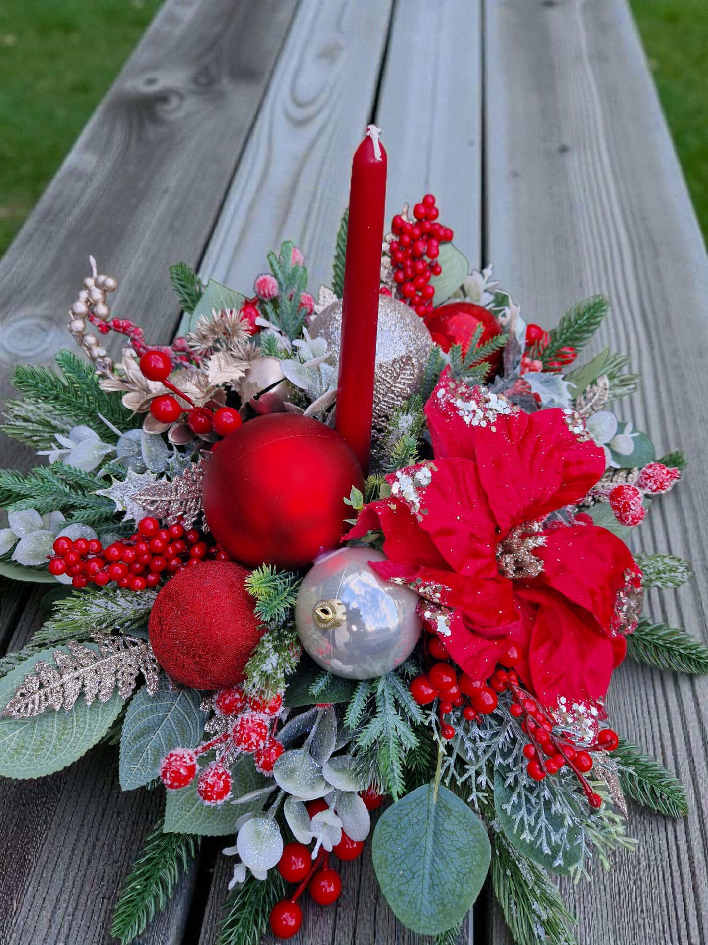 Christmas floral arrangement