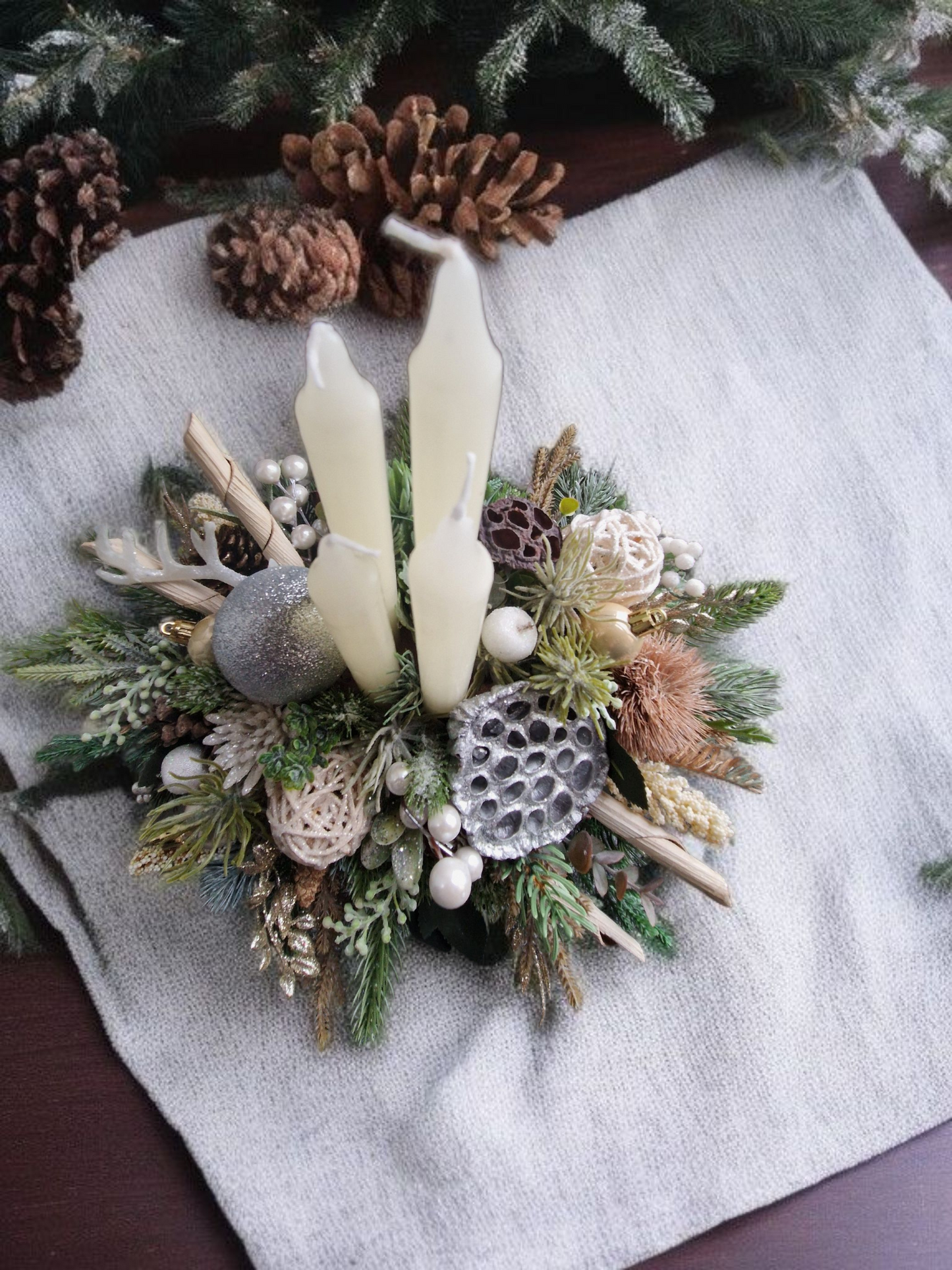 Christmas floral arrangement