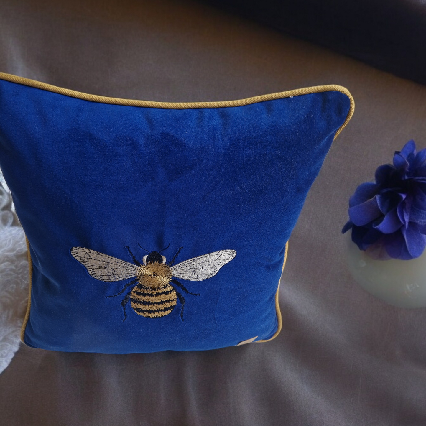 Embroidery "Bee" velvet cushion